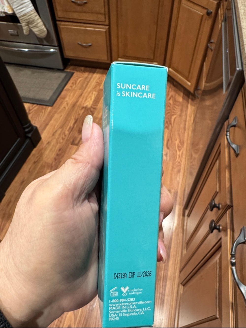 Kate Somerville Hydrakate Illuminating SPF 50+ Drops - NIB - Picture 3 of 12